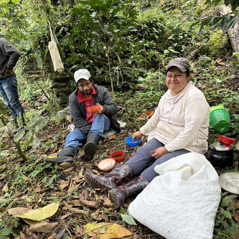 Rebeca Chavez Martinez & Felipe Vega Altamirano enjoying a rest from the harvest. Happy, smiley people :)