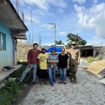 Mexico Oaxaca Geisha. Rob Butterworth (on right) with Rebeca and her family.